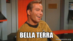 Ridiculously Photogenic Starship Captain