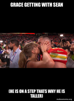 Taylor Swift and Travis Kelce Superbowl 2024