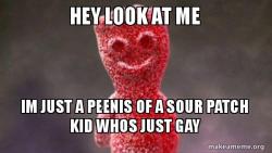 This guy is so gay he wants to... look at his own peenis