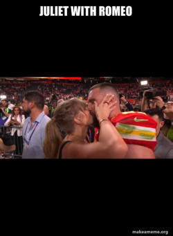 Taylor Swift and Travis Kelce Superbowl 2024