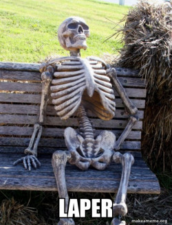 Waiting Skeleton