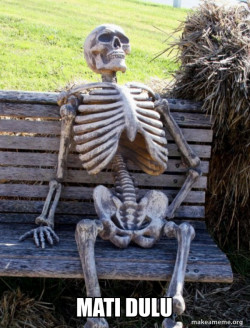 Waiting Skeleton