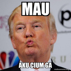 Donald Trump Kissing