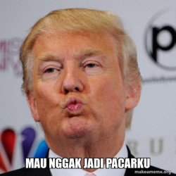Donald Trump Kissing