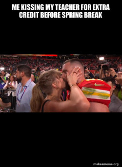 Taylor Swift and Travis Kelce Superbowl 2024