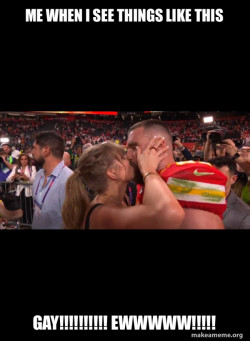 Taylor Swift and Travis Kelce Superbowl 2024