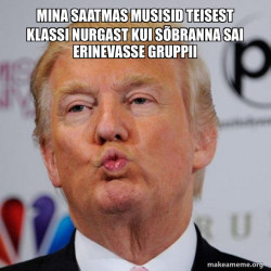 Donald Trump Kissing