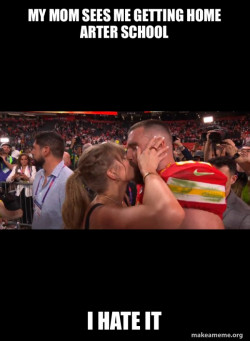 Taylor Swift and Travis Kelce Superbowl 2024
