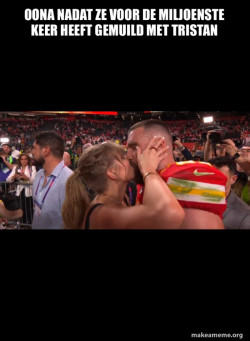Taylor Swift and Travis Kelce Superbowl 2024