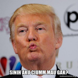 Donald Trump Kissing