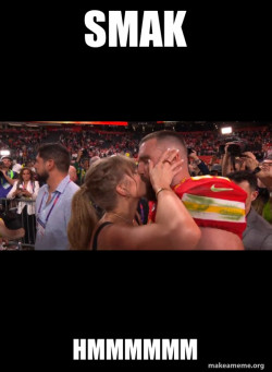 Taylor Swift and Travis Kelce Superbowl 2024