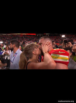 Taylor Swift and Travis Kelce Superbowl 2024