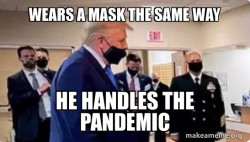 Trump wears a mask