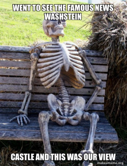 Waiting Skeleton