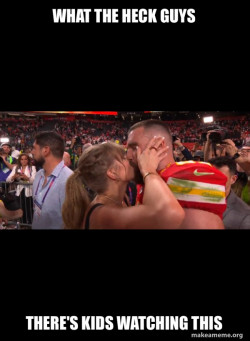 Taylor Swift and Travis Kelce Superbowl 2024