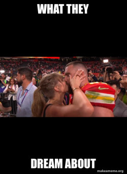 Taylor Swift and Travis Kelce Superbowl 2024